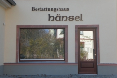 Reliefbuchstaben